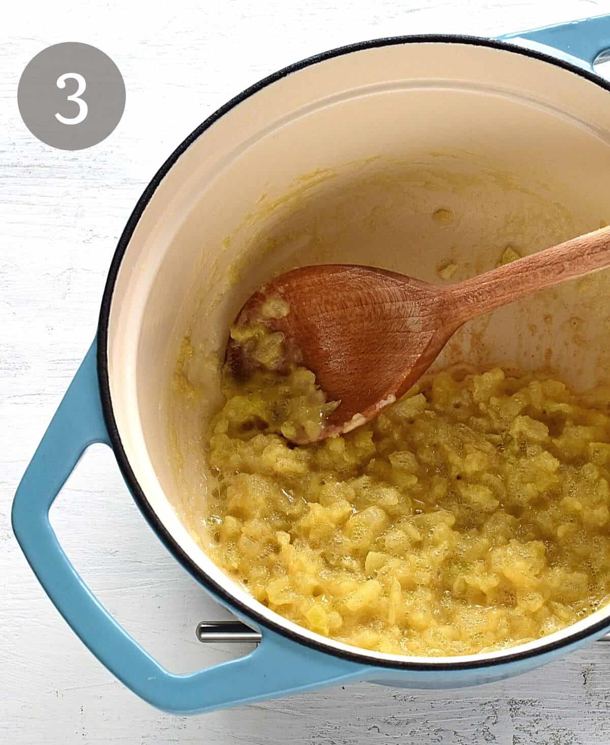 making roux to thicken soup