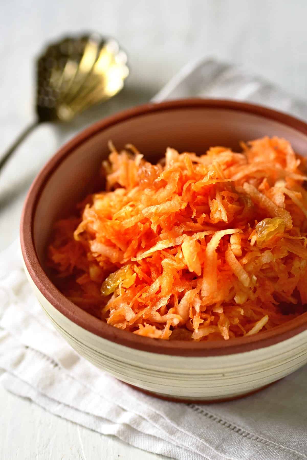 apple carrot salad mrkvový salát