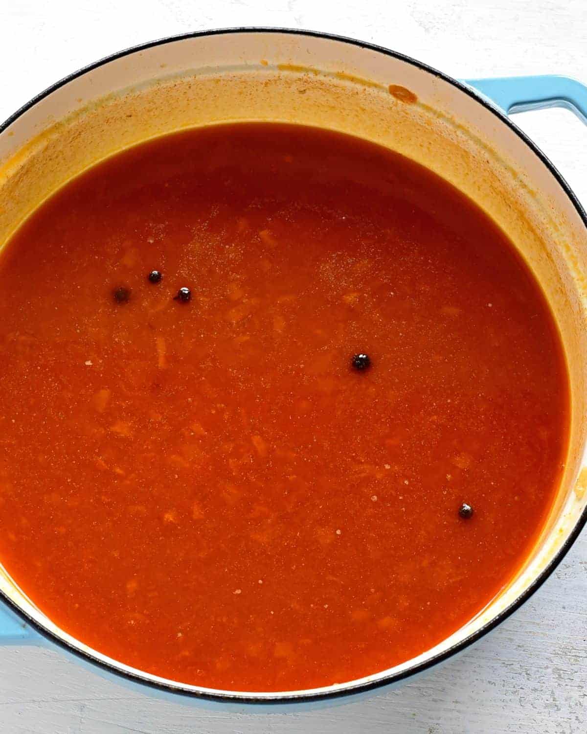 making chicken paprikash sauce