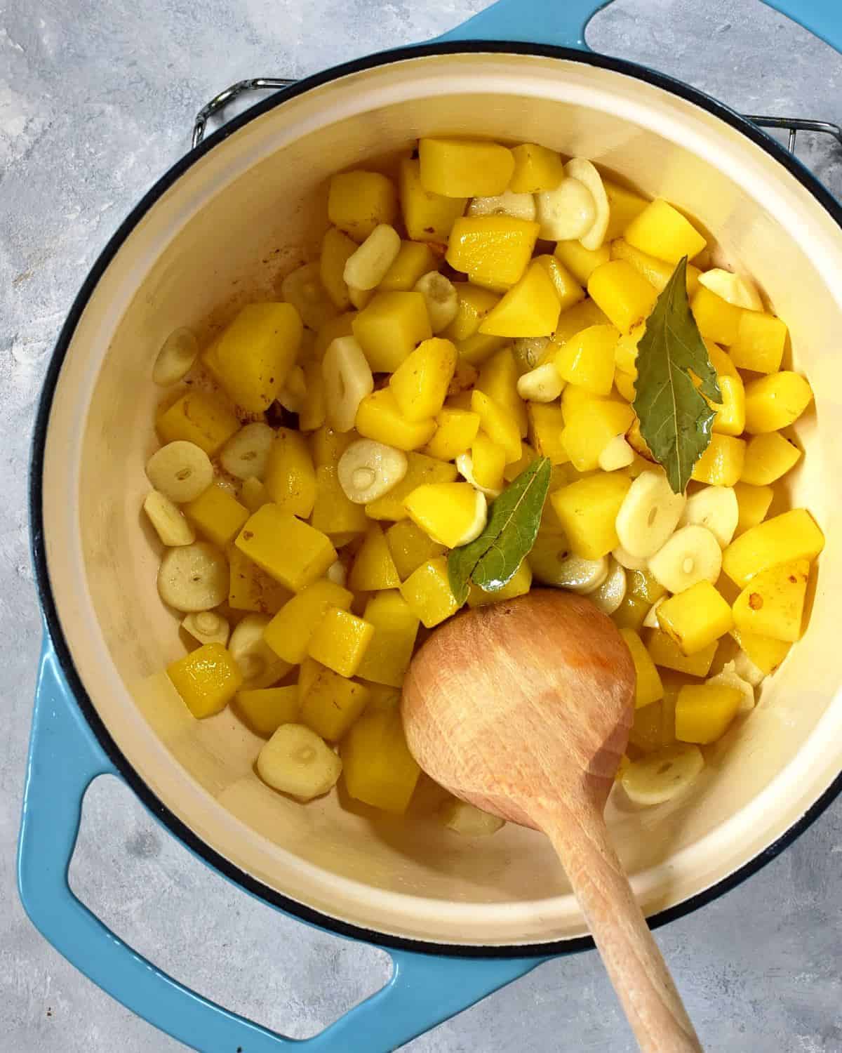 making czech cesnecka