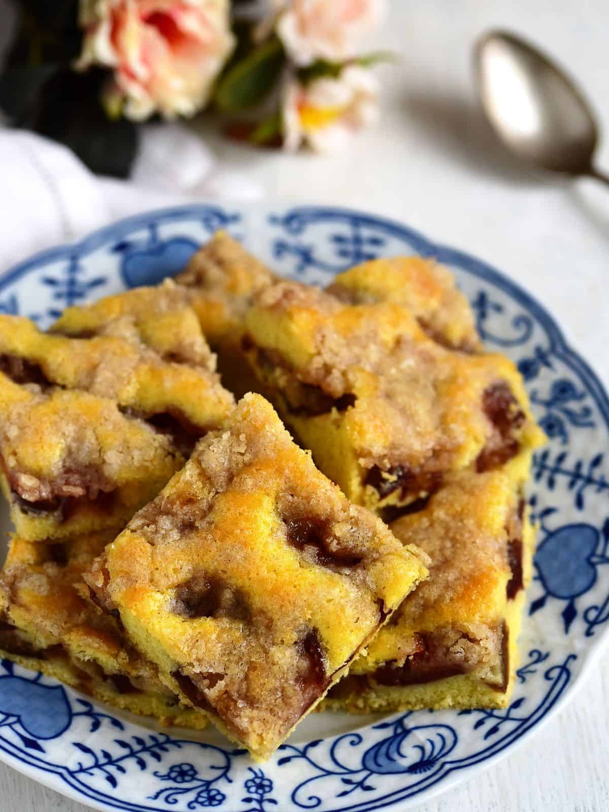 plum streusel coffee cake