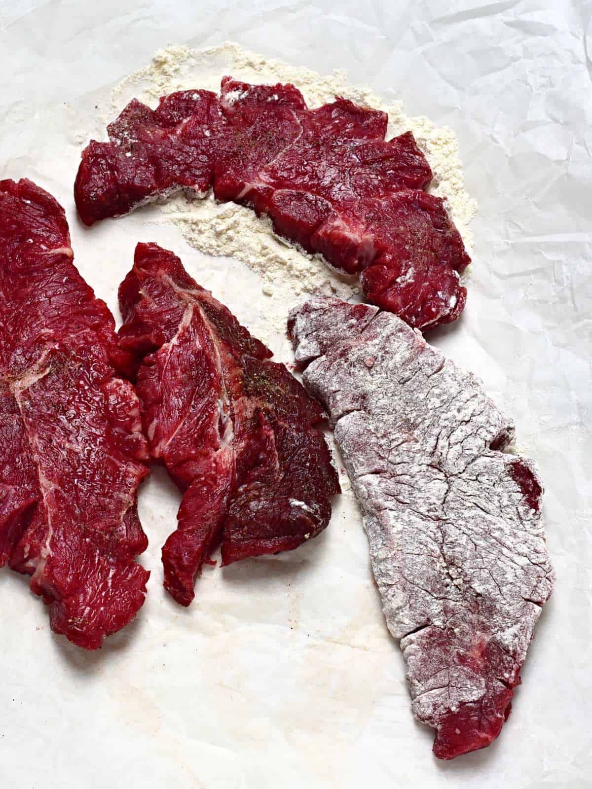 beef slices dredged in flour