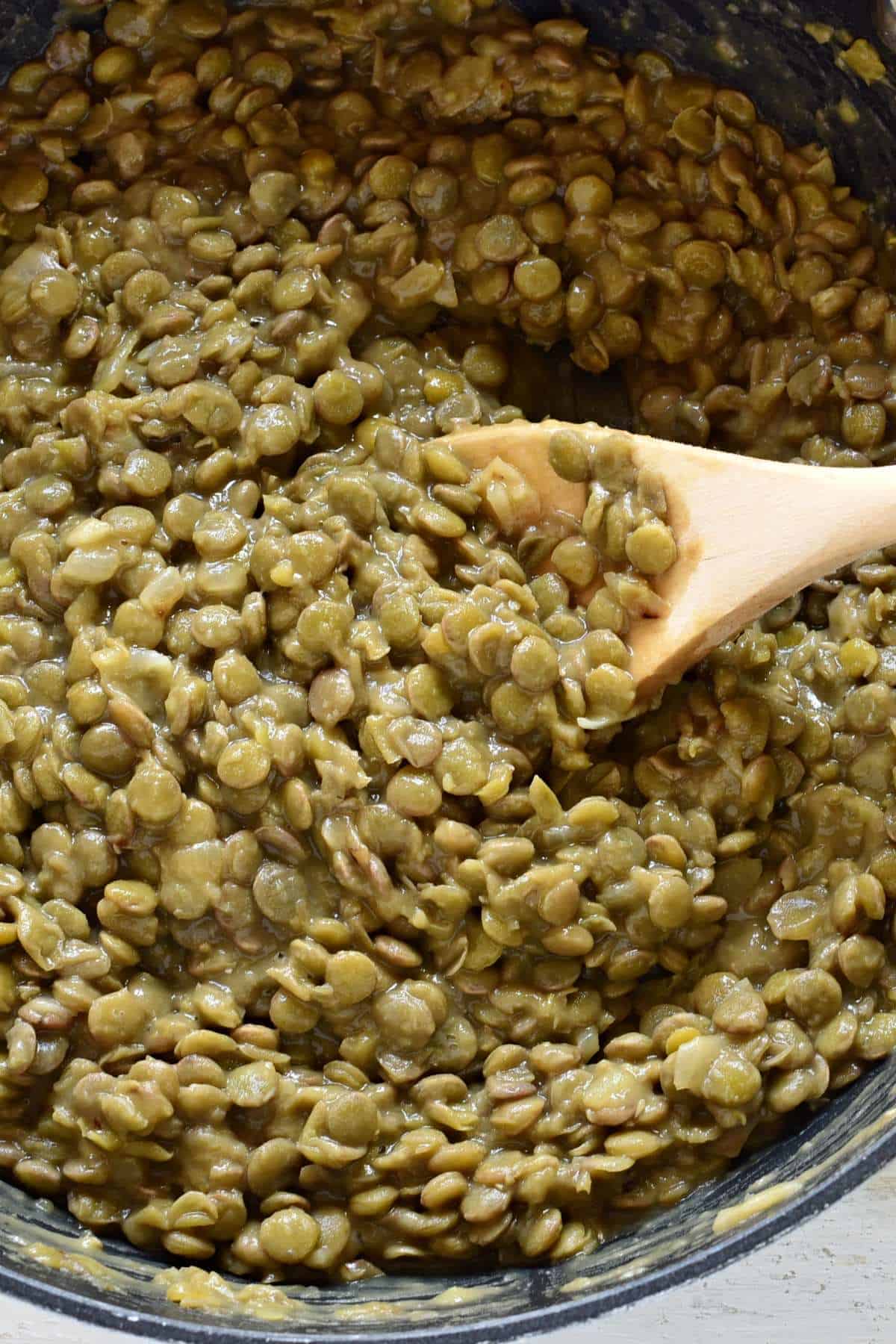 Cooked čočka na kyselo dish.