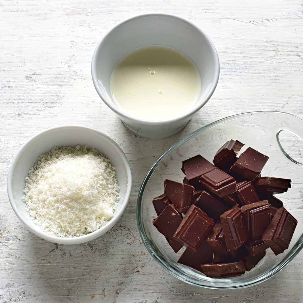 Ingredients for chocolate glaze.
