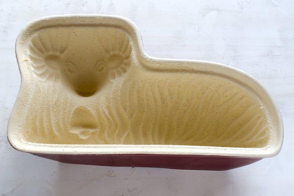 Czech Easter Lamb Cake (Velikonocni beranek)