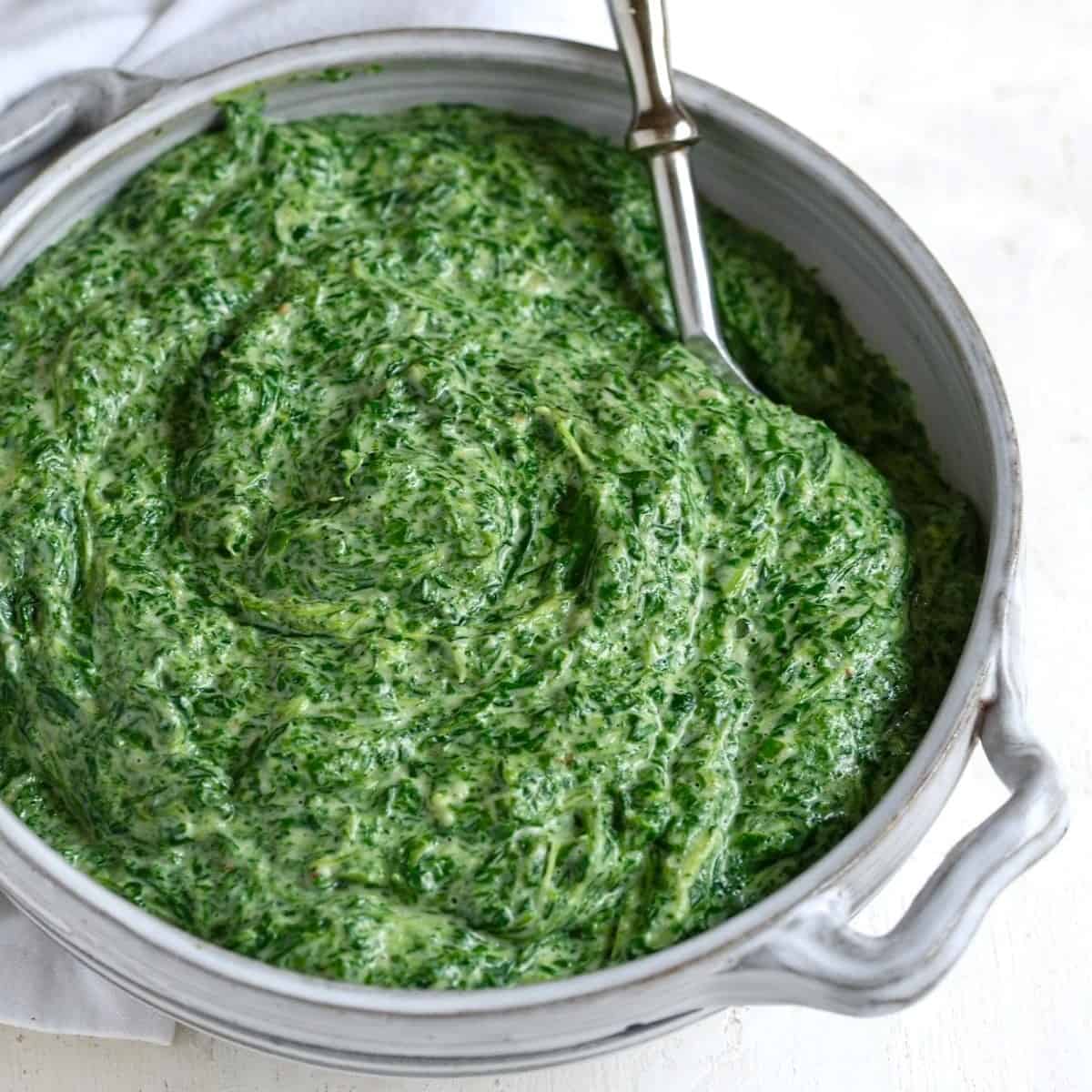 Bowl of creamed spinach.