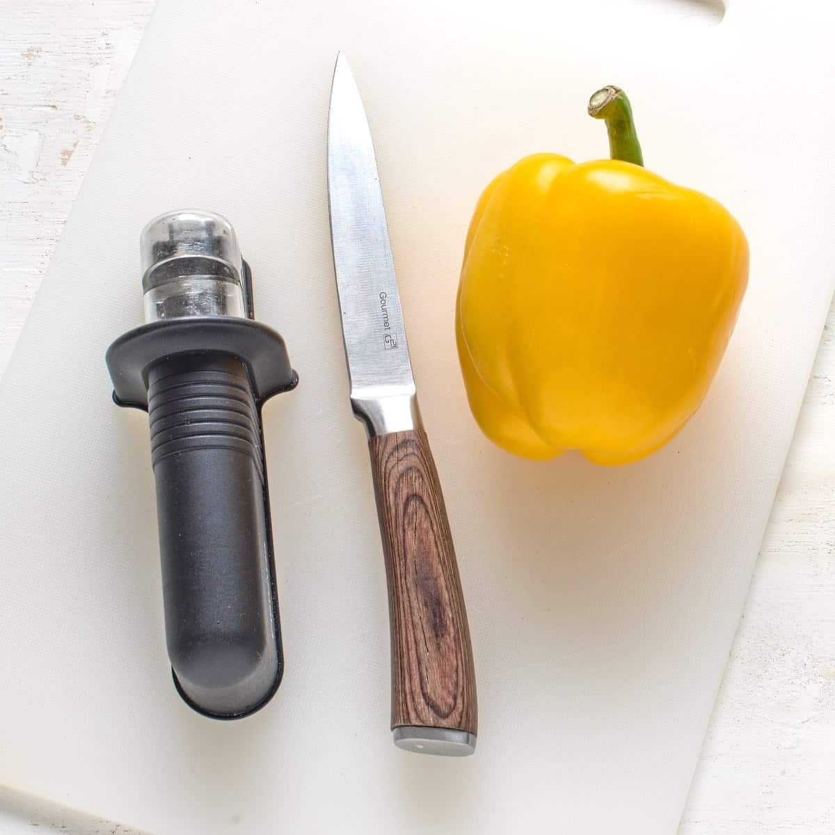 Kitchen tools needed to cut a bell pepper.
