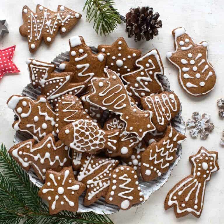Czech christmas cookies crescent