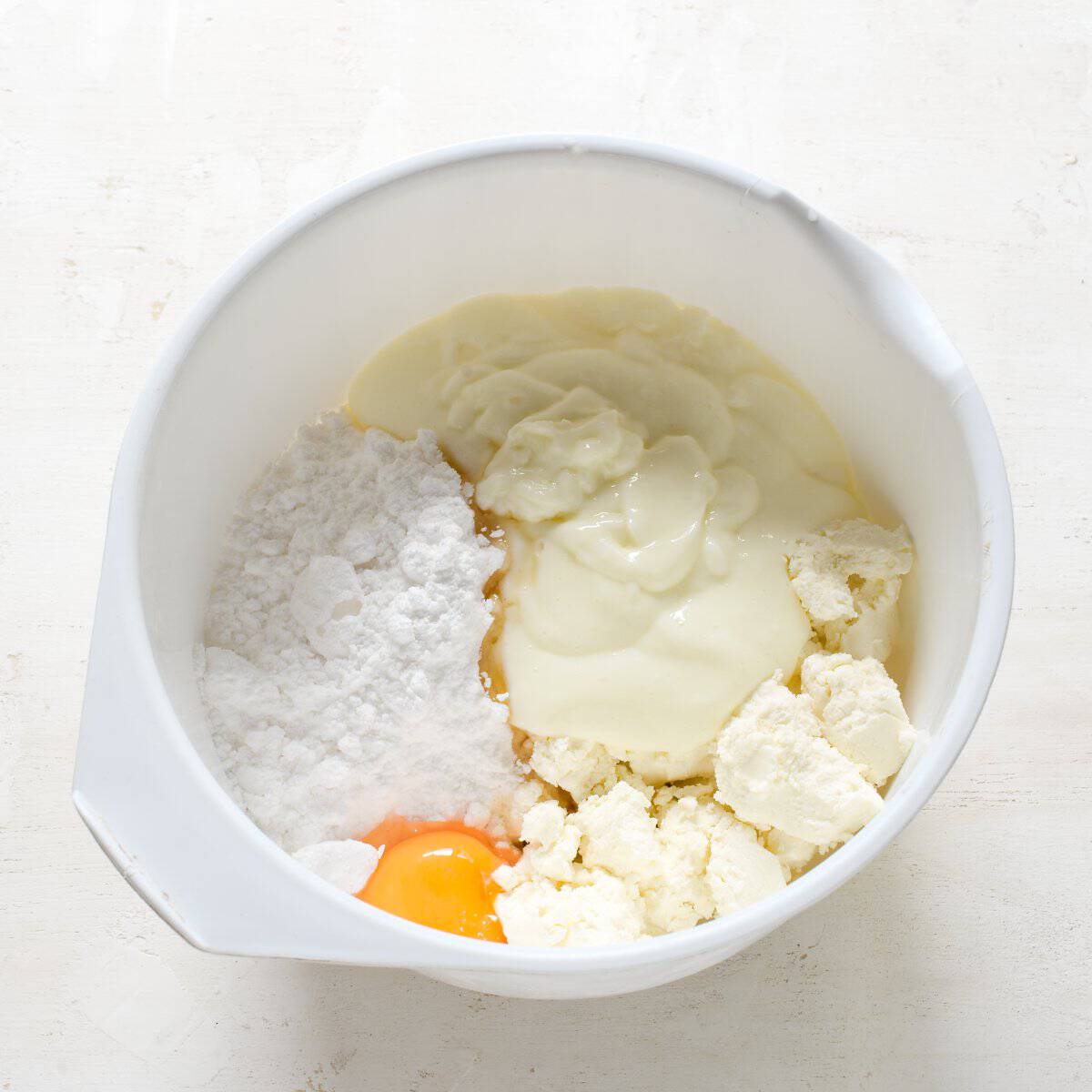 Ingredients for farmers cheese pudding cream to fill the Kolache.