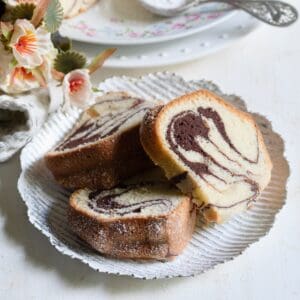 Three slices of Czech babovka cake.
