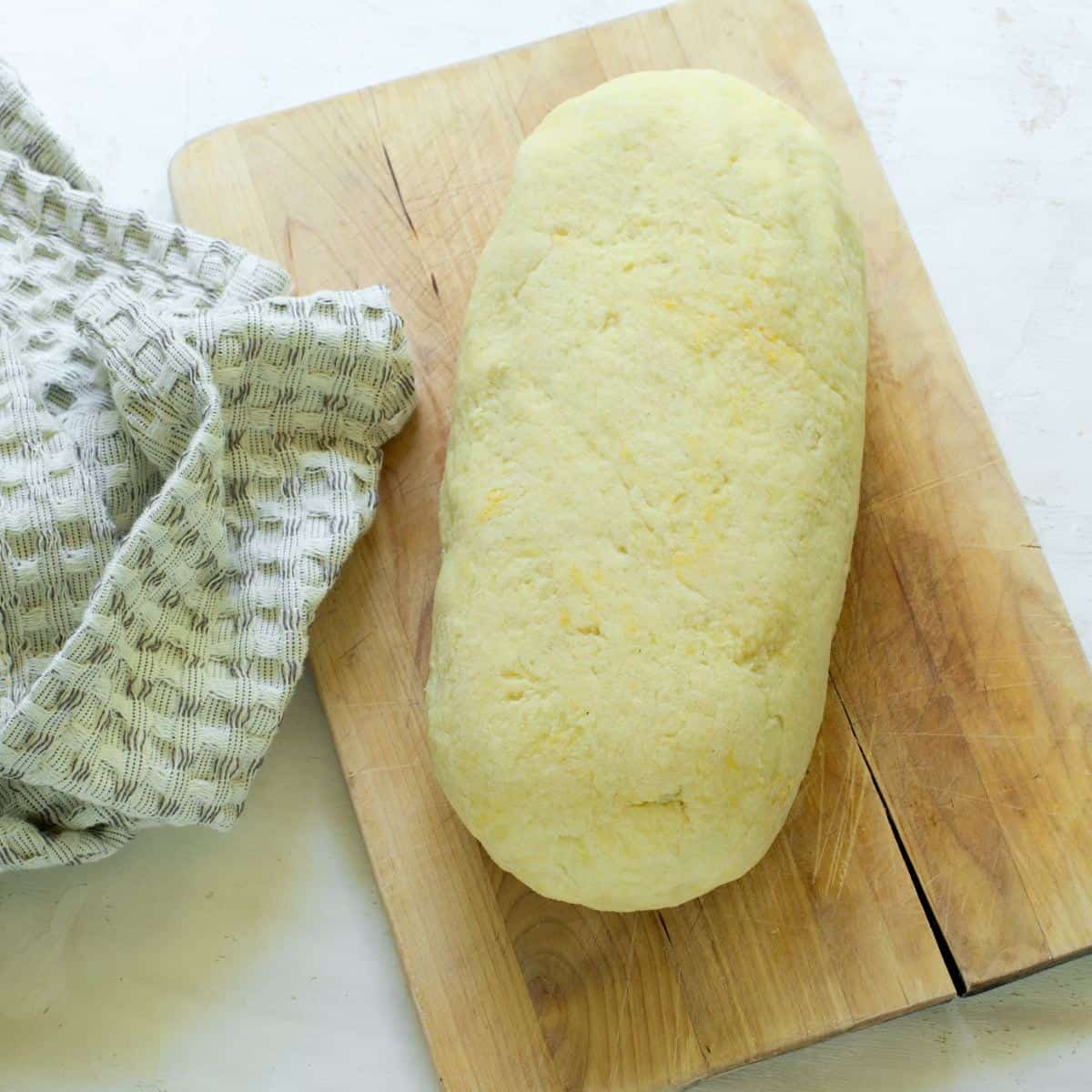 A cylinder of potato dough.
